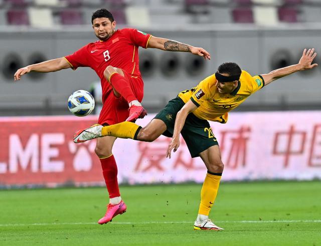 澳门新葡京在线网站-马德兴：身体被“掏空”的国足拿什么赢？